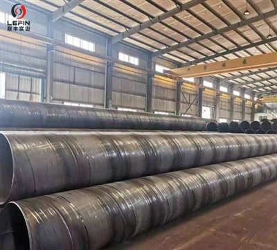 Anledningarna till böjningen av längssvetsade rör och hur man rätar ut dem